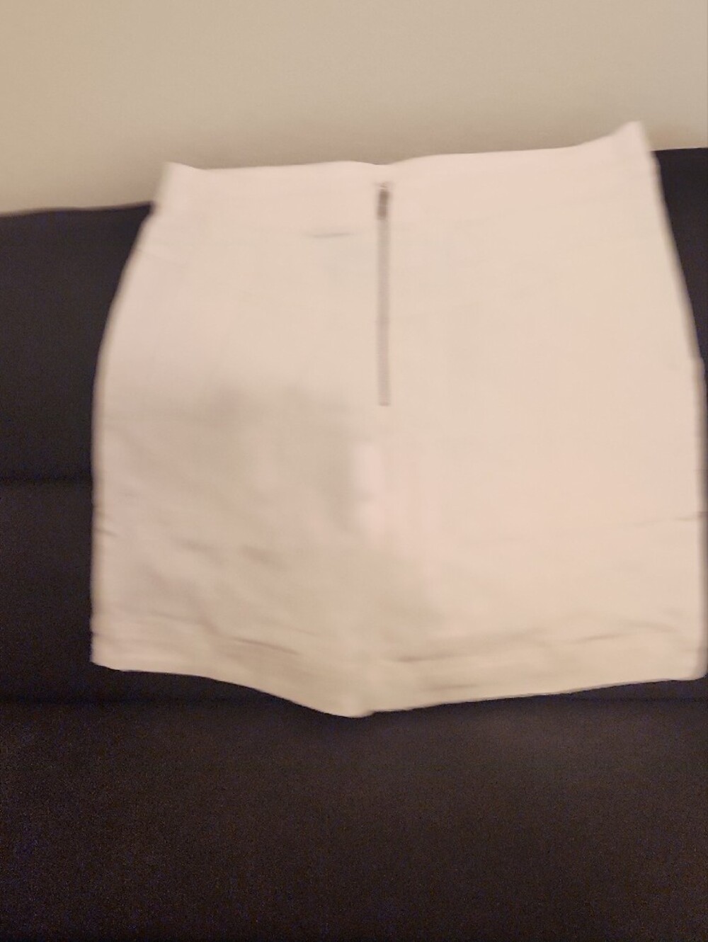 CAbi White Mini Skirt with Patch Pocket Details - Picture 3 of 3